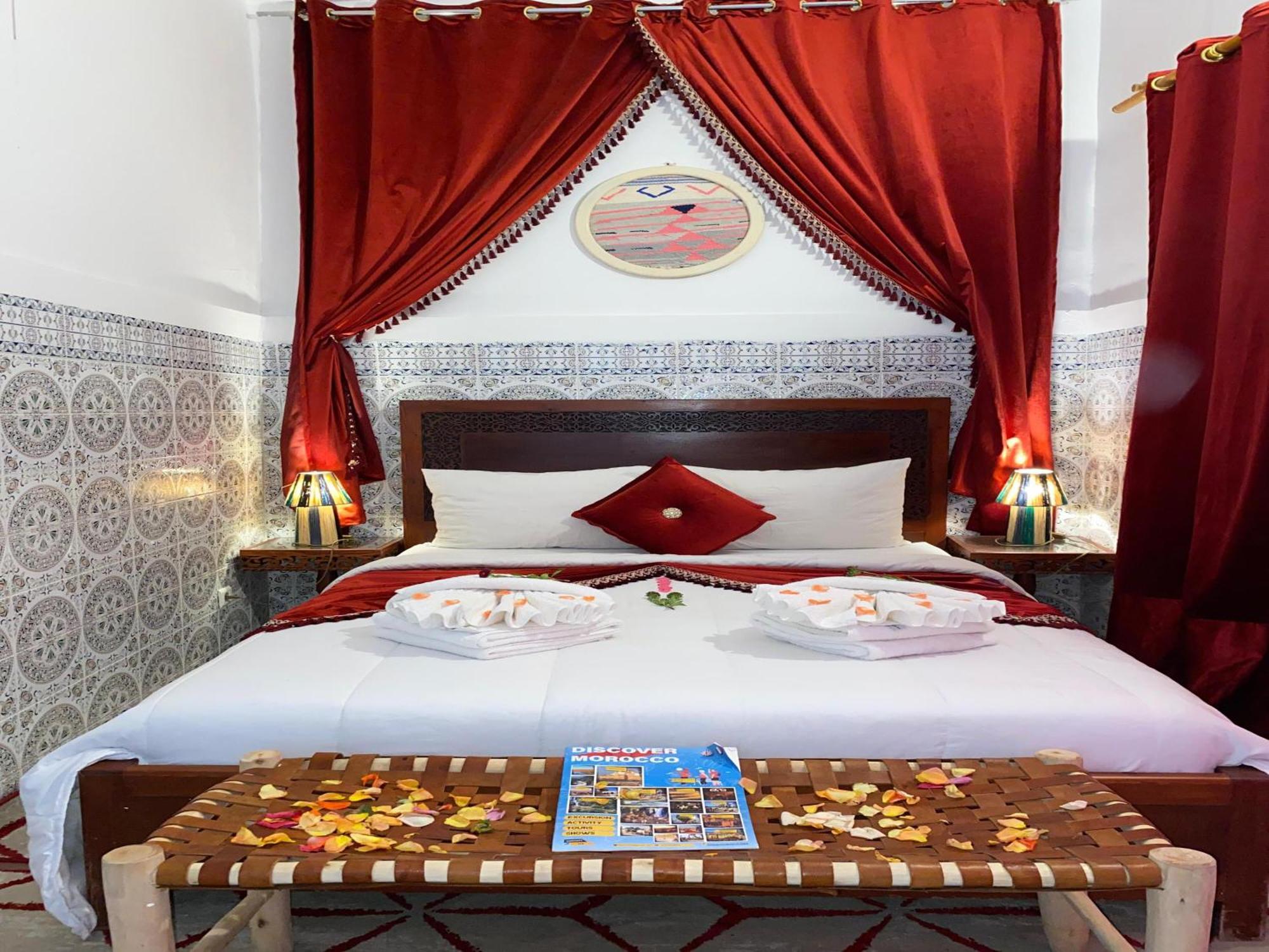 Riad Lazord De Marrakech Entier Marrakesh Exterior photo